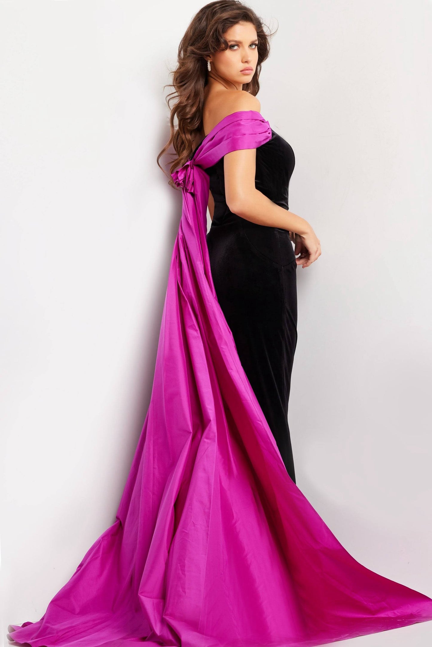 Jovani 37375A Black/Fuchsia Size 4