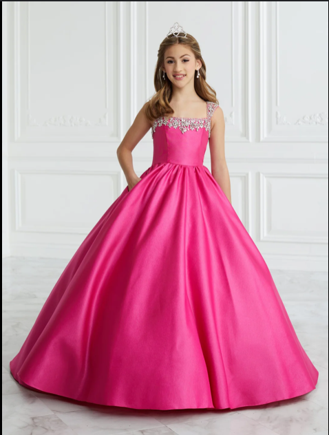 House of Wu 13678 Size 8 Fuchsia