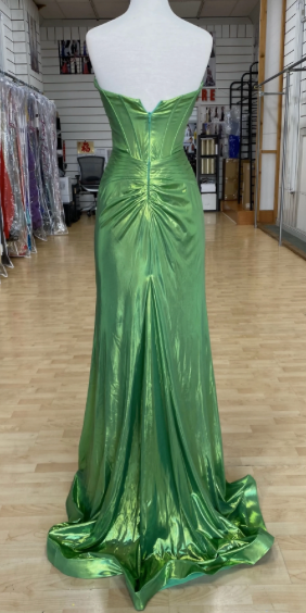Jasz Couture 7705 Green size 00
