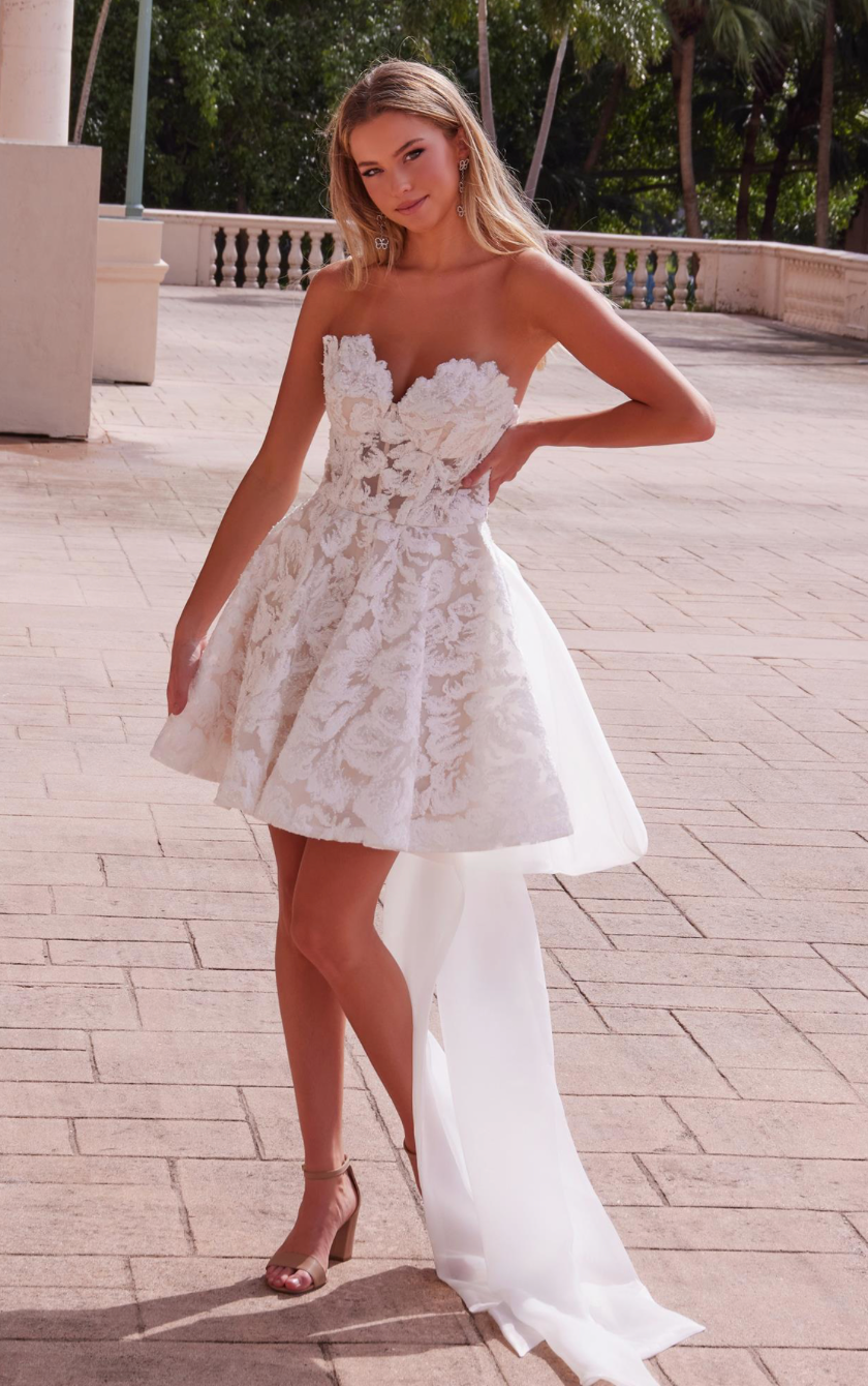 Nox Anabel JQ1017 Size 16 White