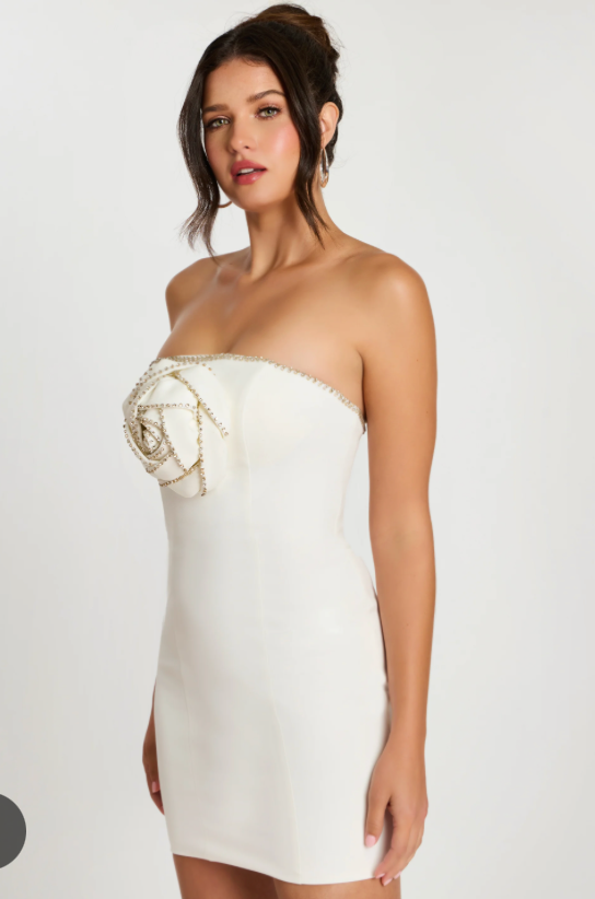 Jovani 45152A Size 4 Off-White